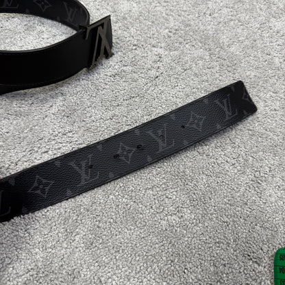 Louis Vuitton 40MM Initiales Belt