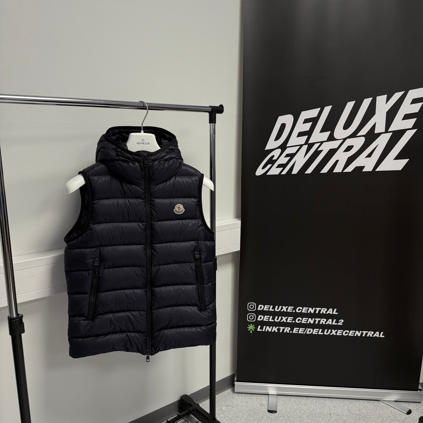 Moncler Ray Gilet Hooded Vest