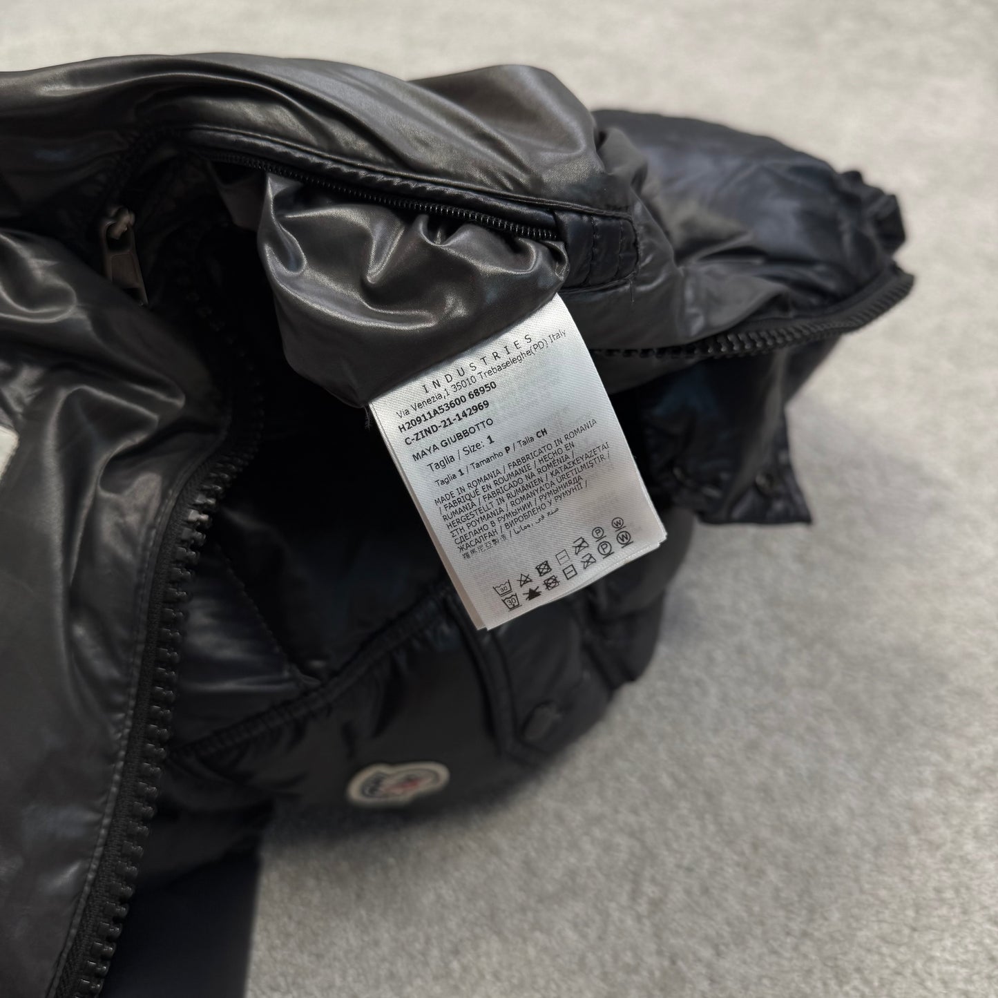 Moncler Maya