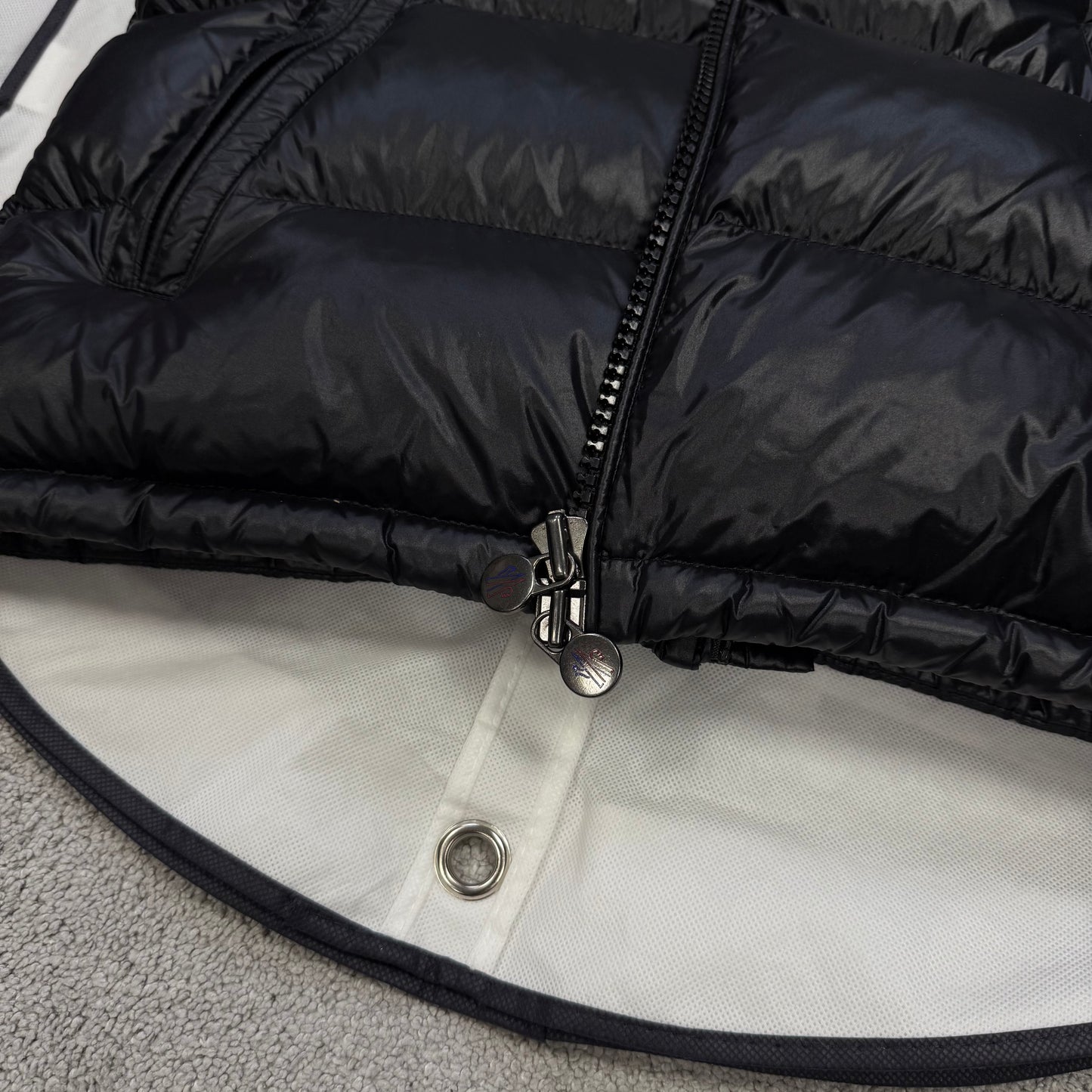 Moncler Maya