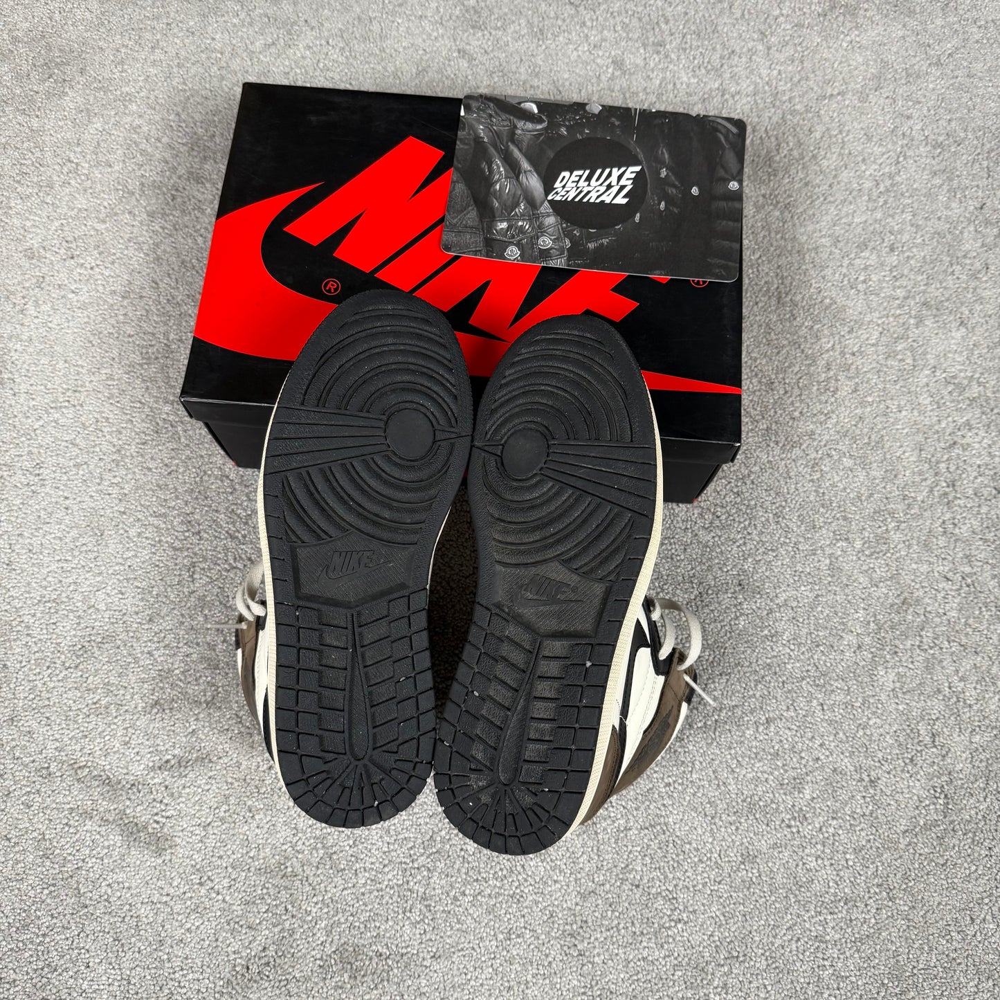 Jordan 1 High Dark Mocha