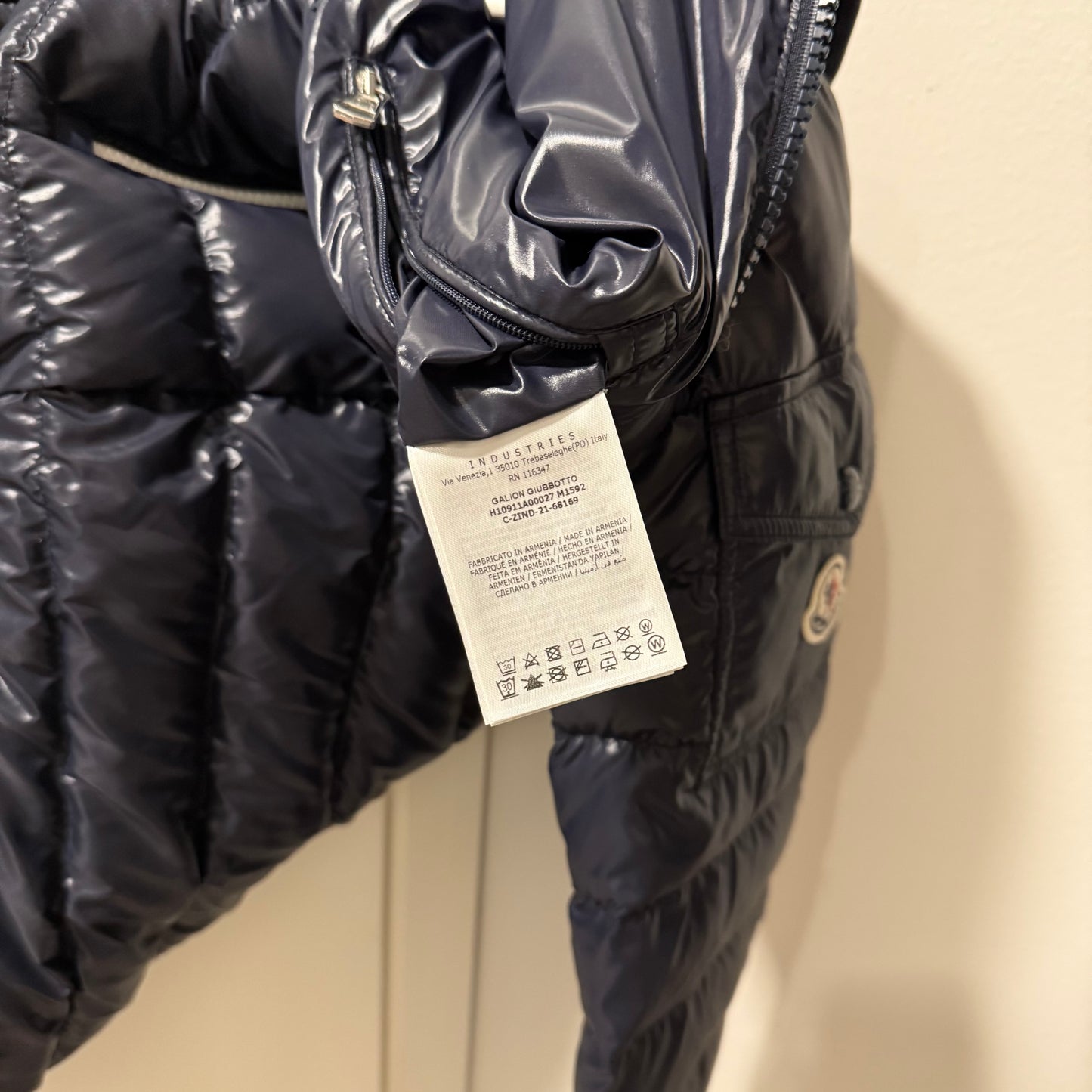 Moncler Galion Light-Weight Down Jacket