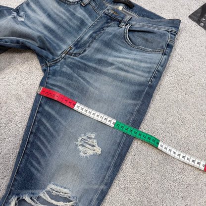 Amiri Distressed Jeans