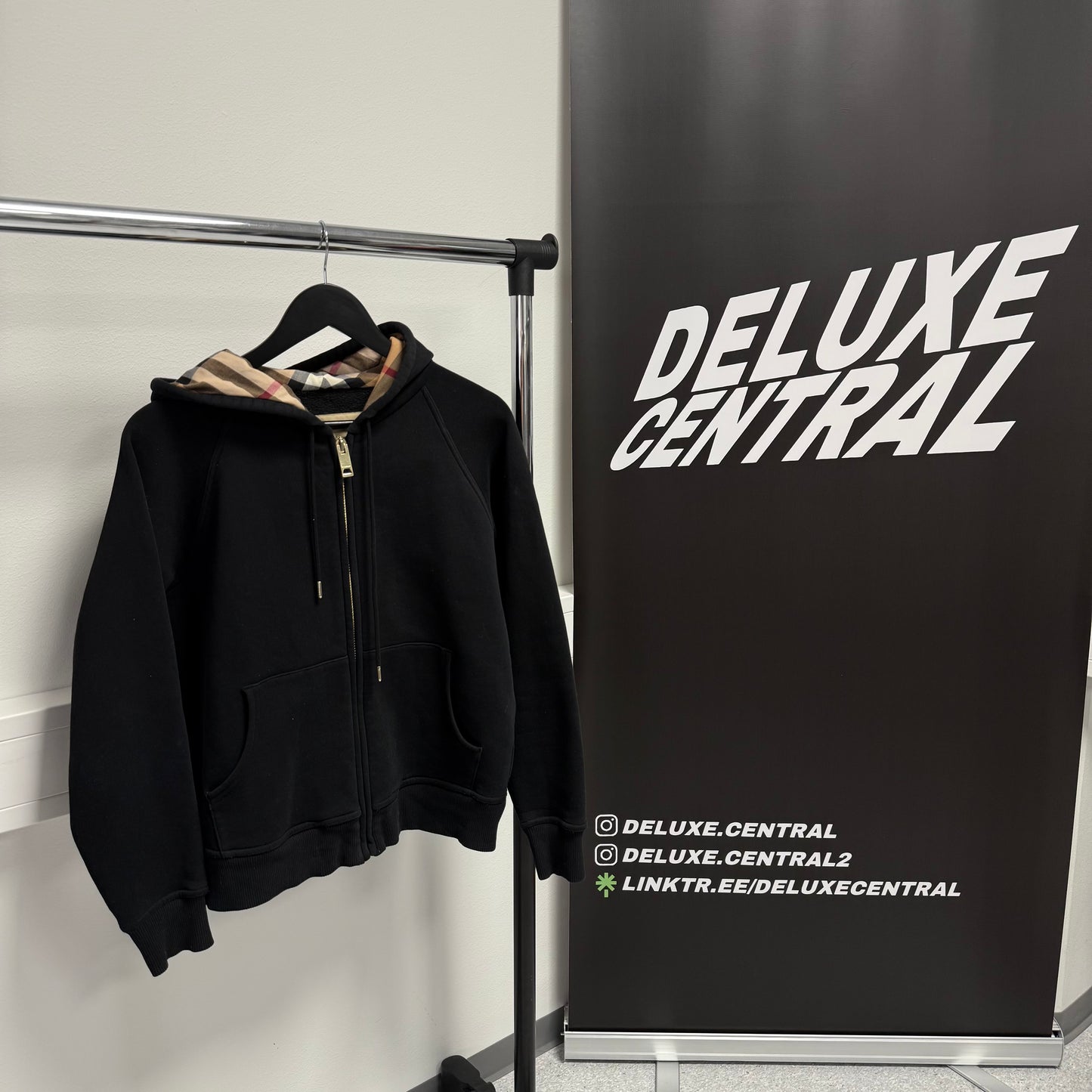 Burberry Vintage Check Hood Zip-Up Hoodie