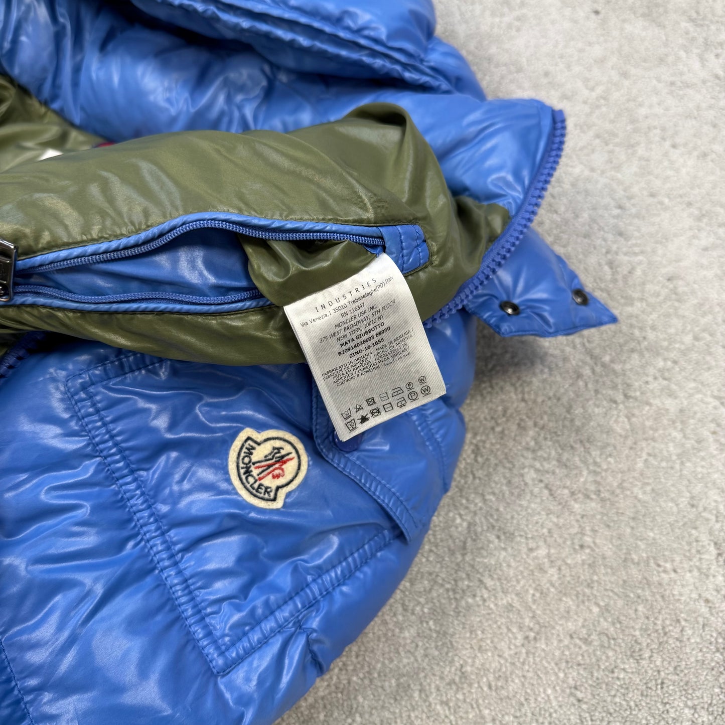 Moncler Maya
