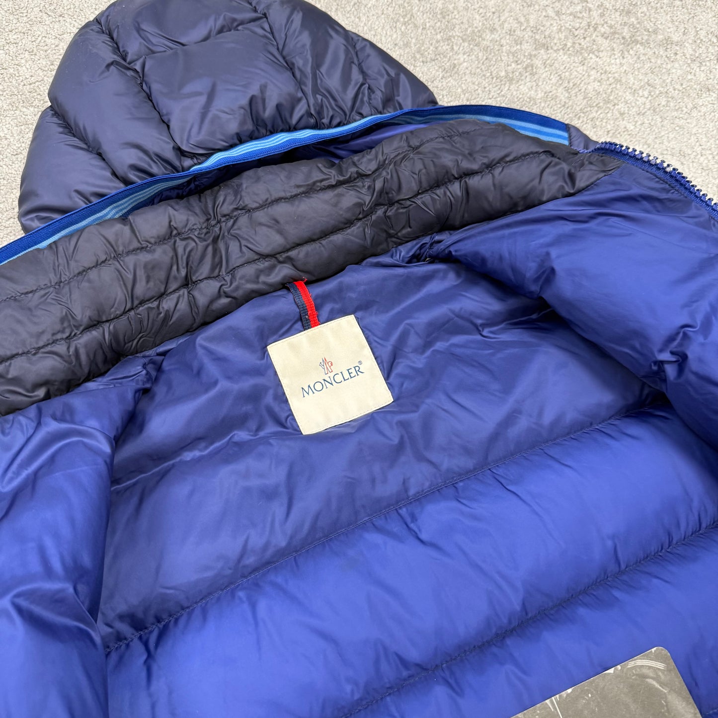 Moncler Thoule