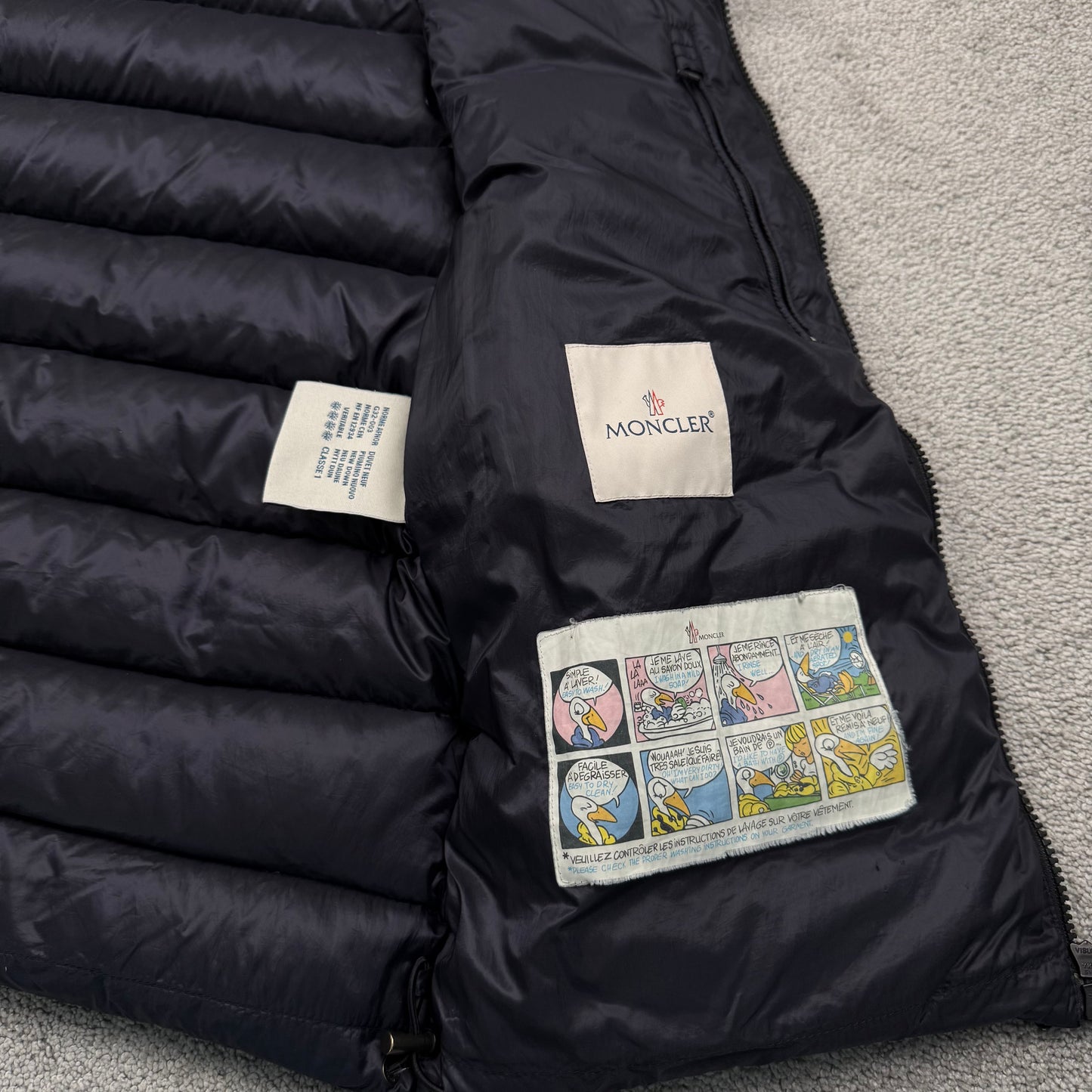 Moncler Ray Gilet Hooded Vest