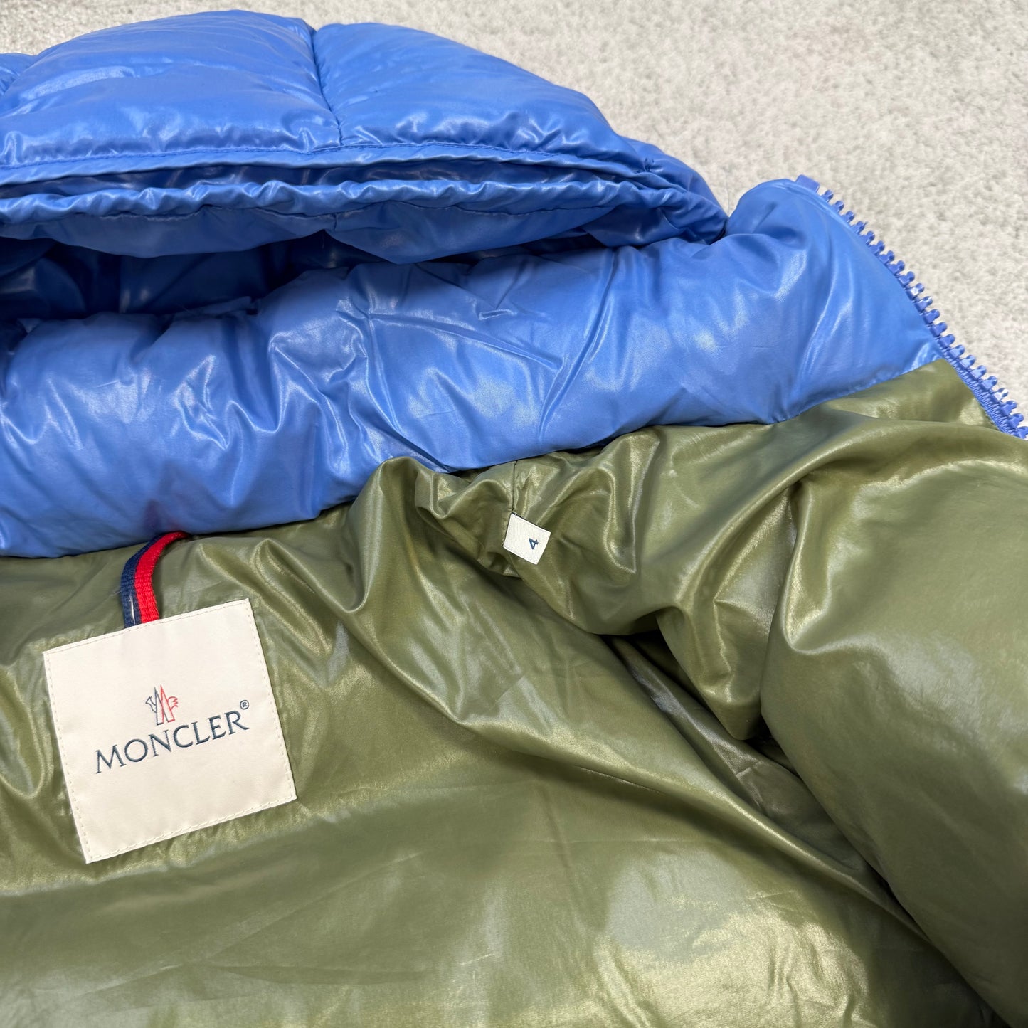 Moncler Maya