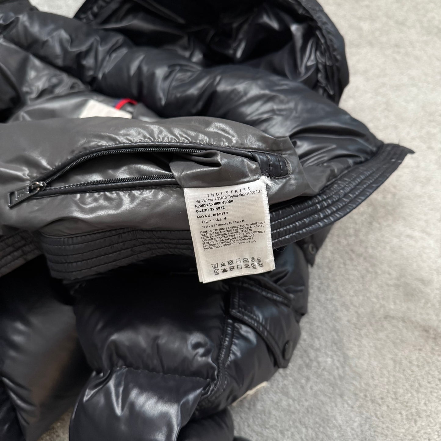 Moncler Maya