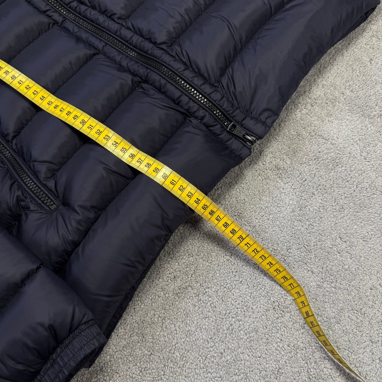 Moncler Valence